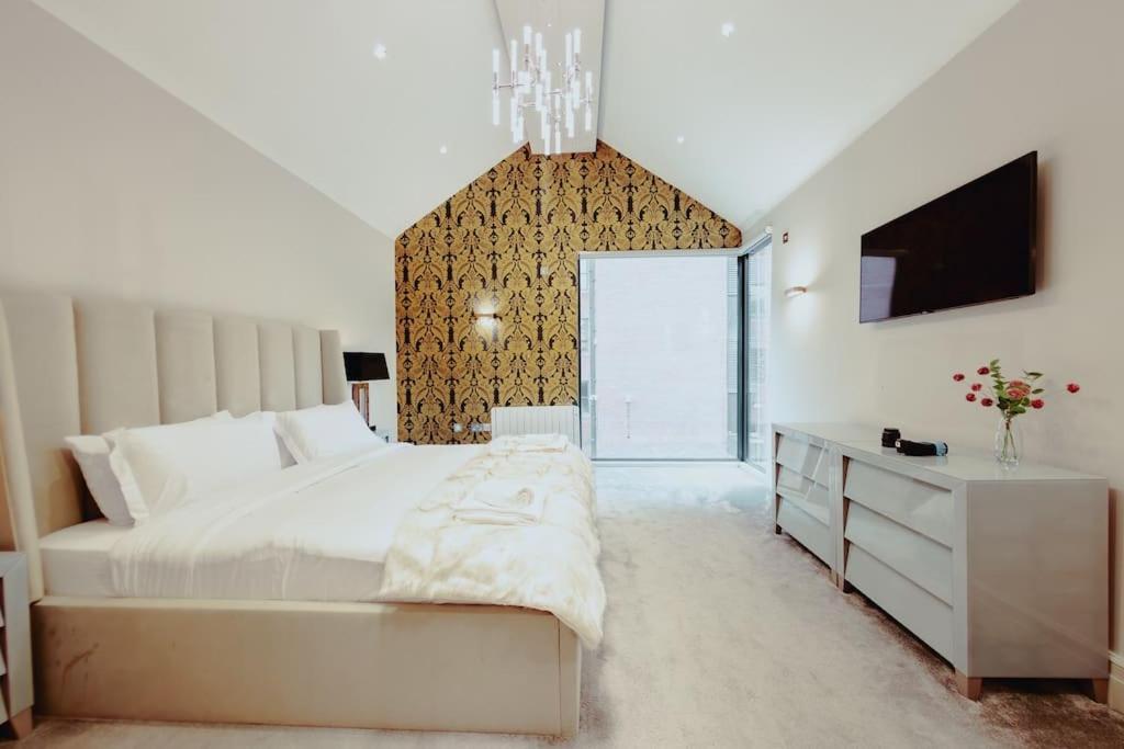 3-Story Townhouse - Sleeps 8 Leilighet Leeds  Eksteriør bilde